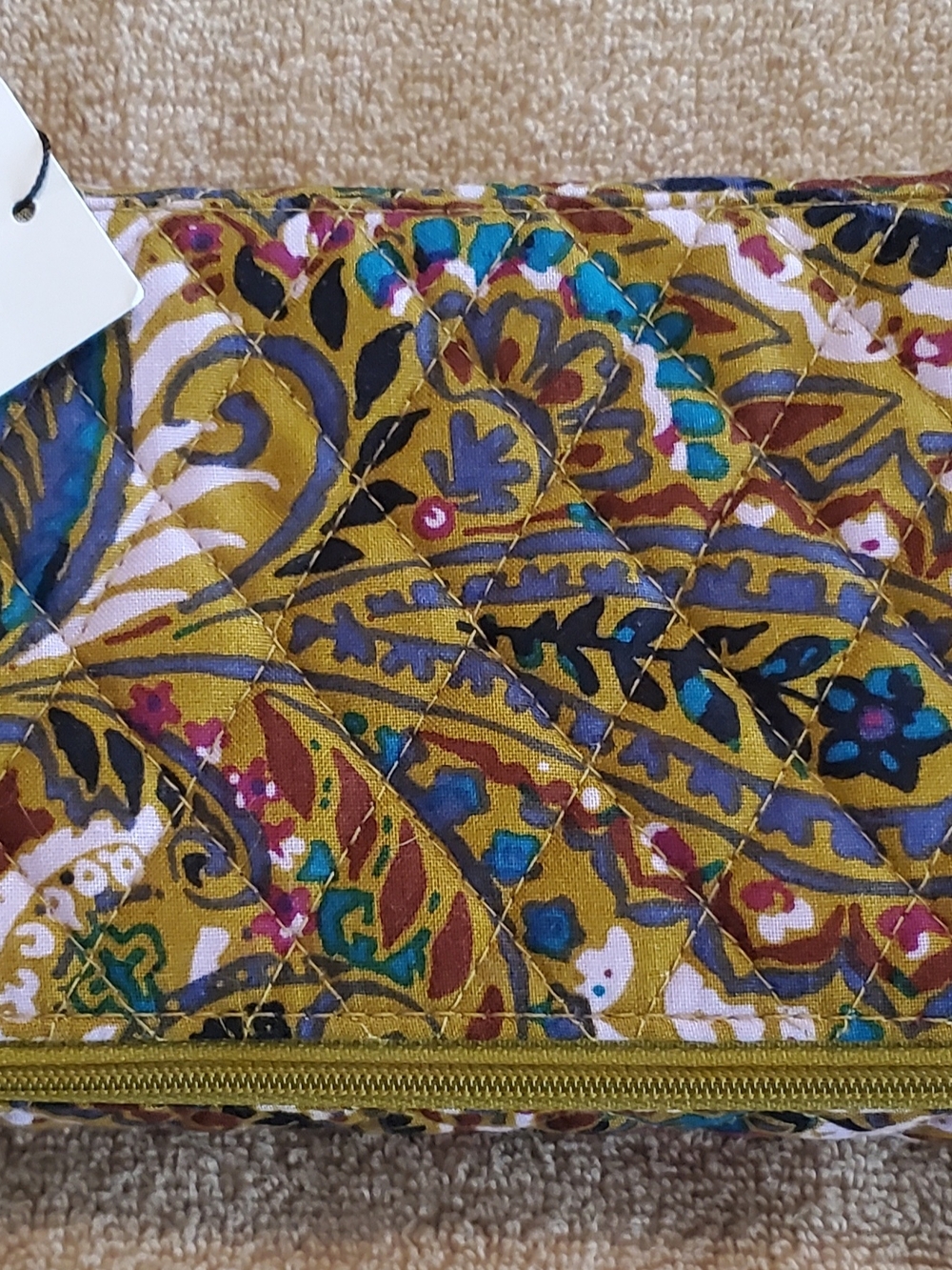 Vera Bradley Cotton Essentials Large Travel Pill Case in Buta Spray, NEW W/TAGS!